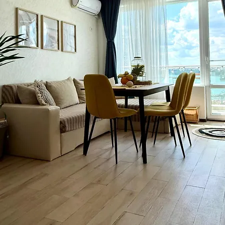 Boutique Europe Elegant Coastal Escape * Pomorie