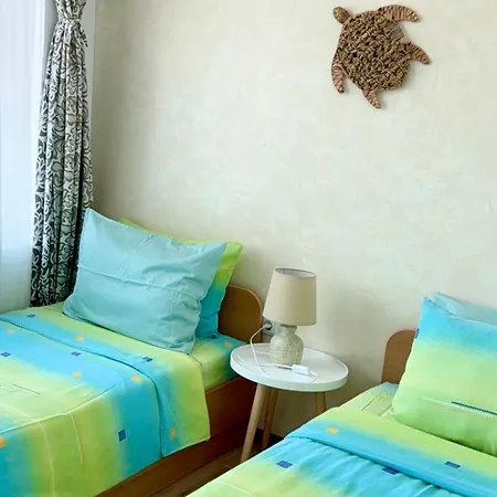 Boutique Europe Elegant Coastal Escape Apartman *