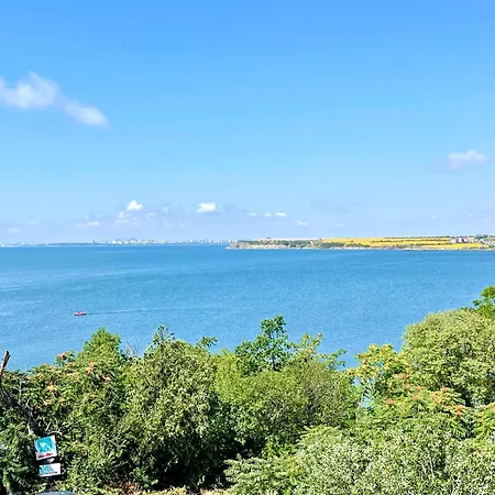 Boutique Europe Elegant Coastal Escape * Pomorie