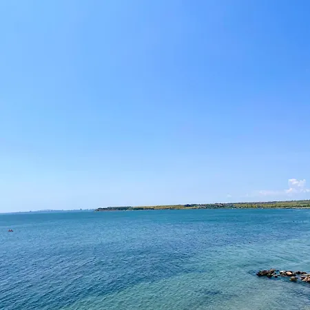 Boutique Europe Elegant Coastal Escape Apartman Pomorie
