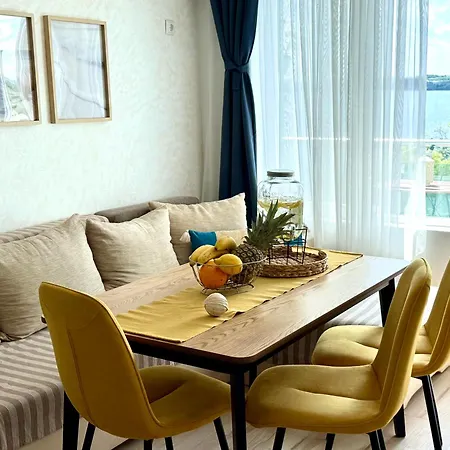 Boutique Europe Elegant Coastal Escape Поморіє