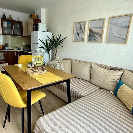 Boutique Europe Elegant Coastal Escape Apartmán *