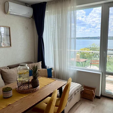 Apartment Boutique Europe Elegant Coastal Escape *